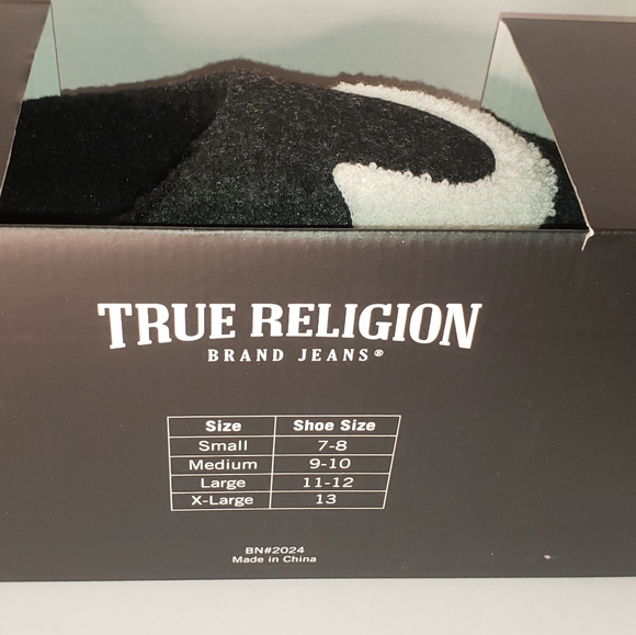 Size large men's true religion slippers - Picture 2 of 2